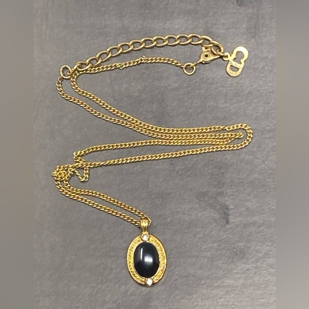Dior Vintage 80s Black Onyx Oval Enamel Chrystals Pendant Necklace - Picture 9 of 16
